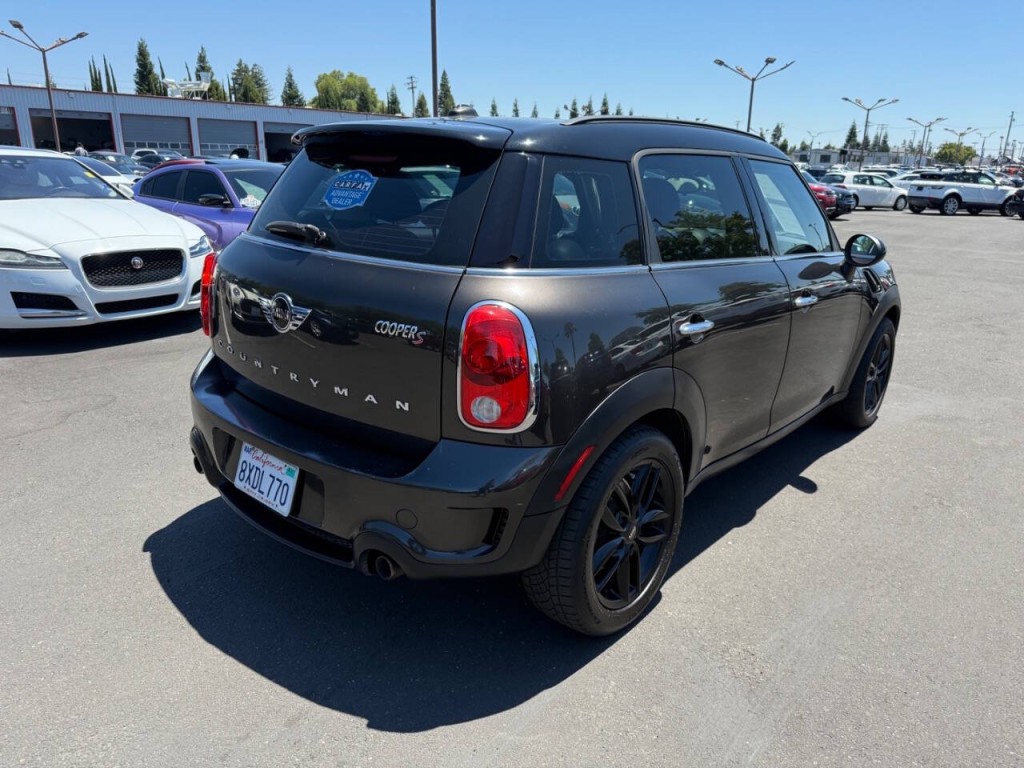 2015 MINI Countryman Image 5