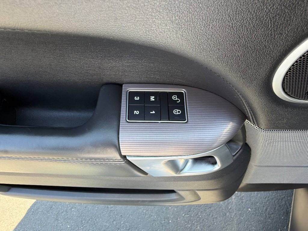 2020 Land Rover Range Rover Sport Image 21