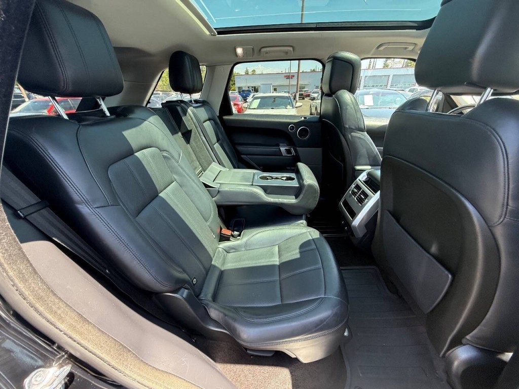 2020 Land Rover Range Rover Sport Image 34