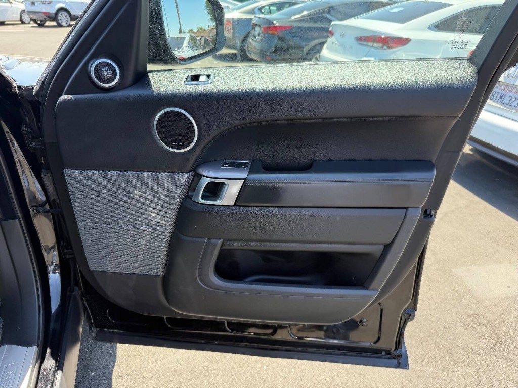 2020 Land Rover Range Rover Sport Image 35