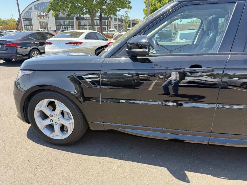 2020 Land Rover Range Rover Sport Image 40