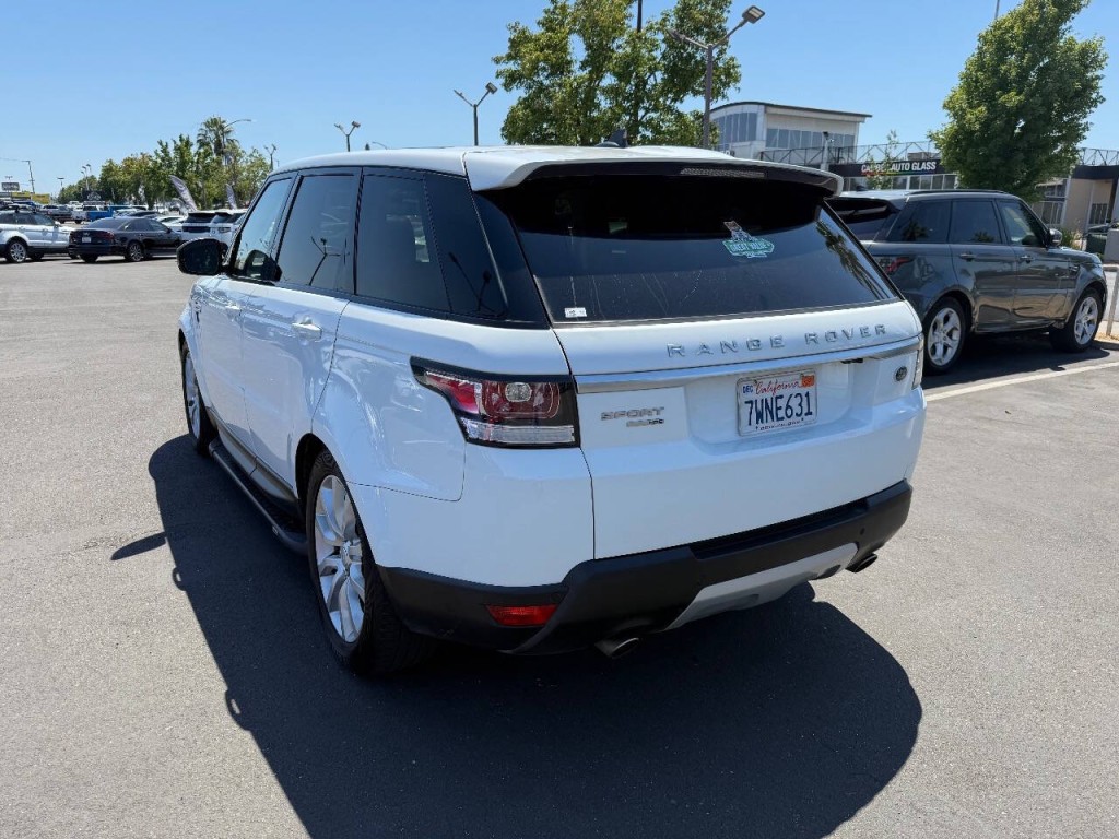 2016 Land Rover Range Rover Sport Image 7