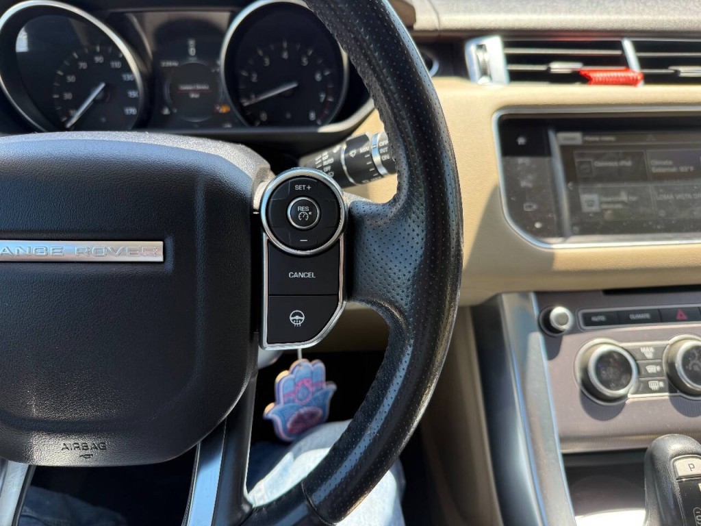 2016 Land Rover Range Rover Sport Image 11