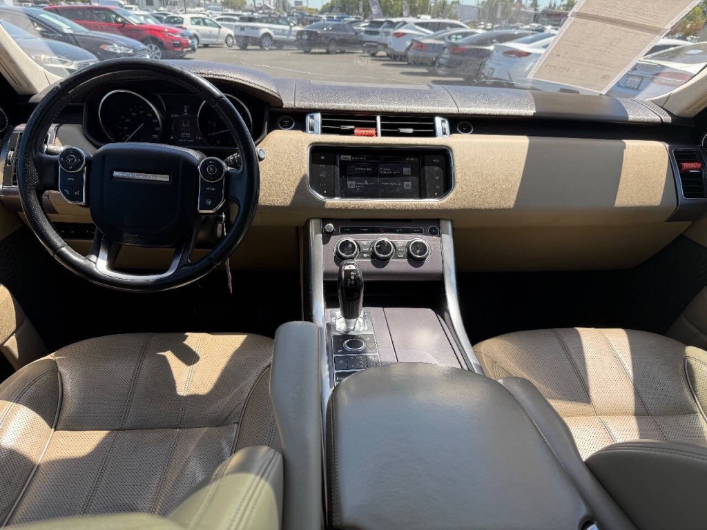 2016 Land Rover Range Rover Sport Image 27