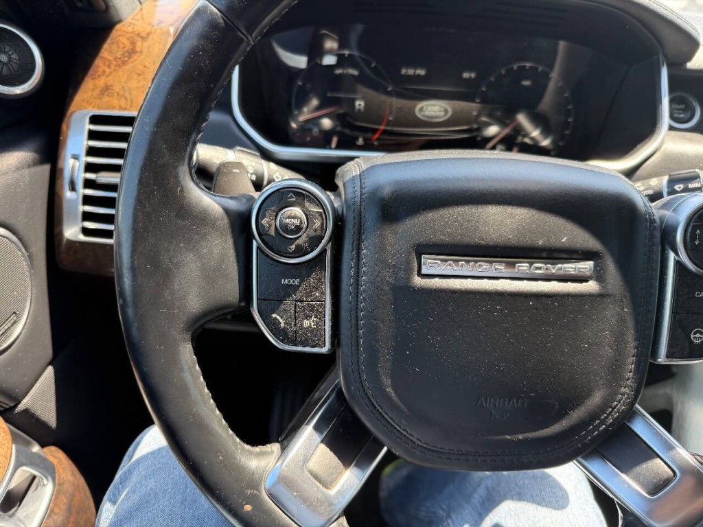 2014 Land Rover Range Rover Image 11