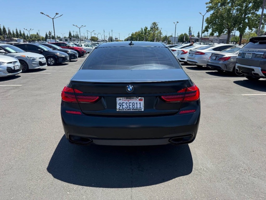 2019 BMW 7 Series Image 6