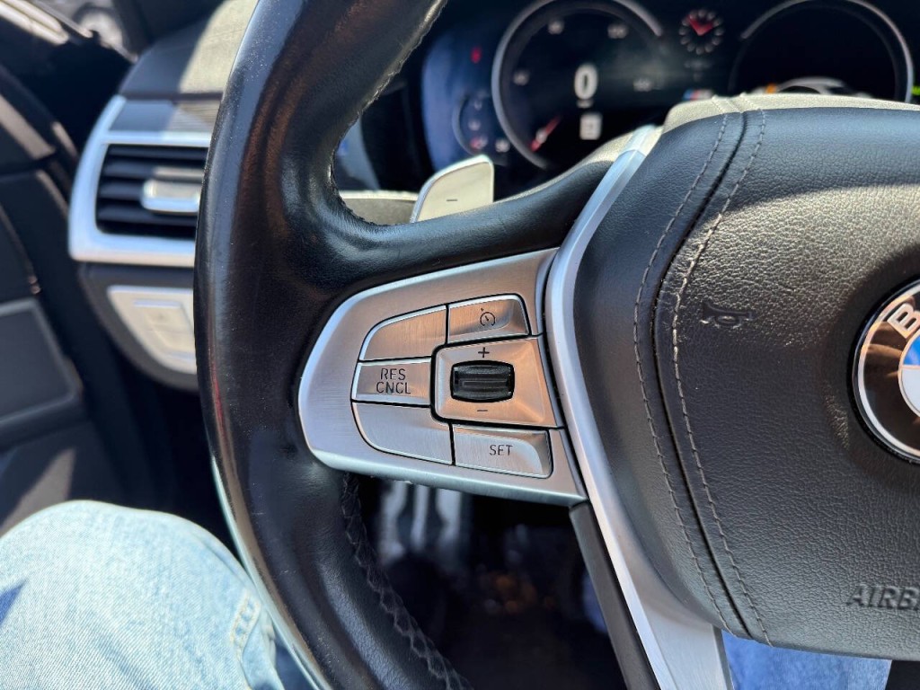 2019 BMW 7 Series Image 12