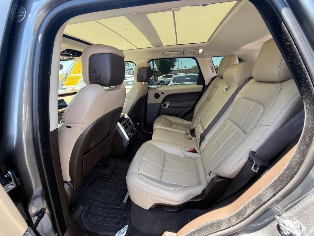 2019 Land Rover Range Rover Sport Image 24