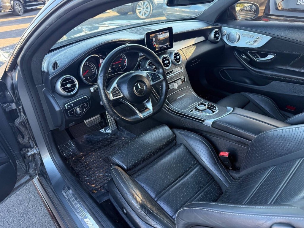 2018 Mercedes-Benz C-Class Image 12