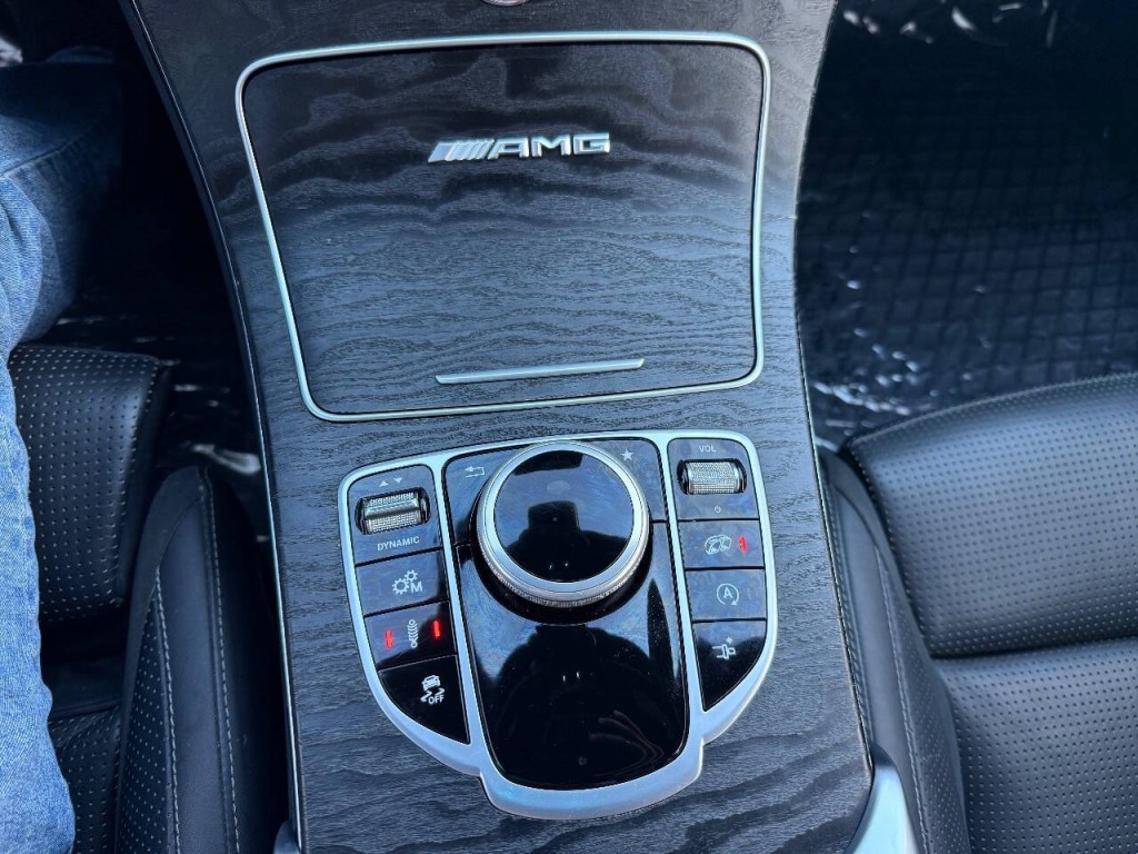 2018 Mercedes-Benz C-Class Image 20