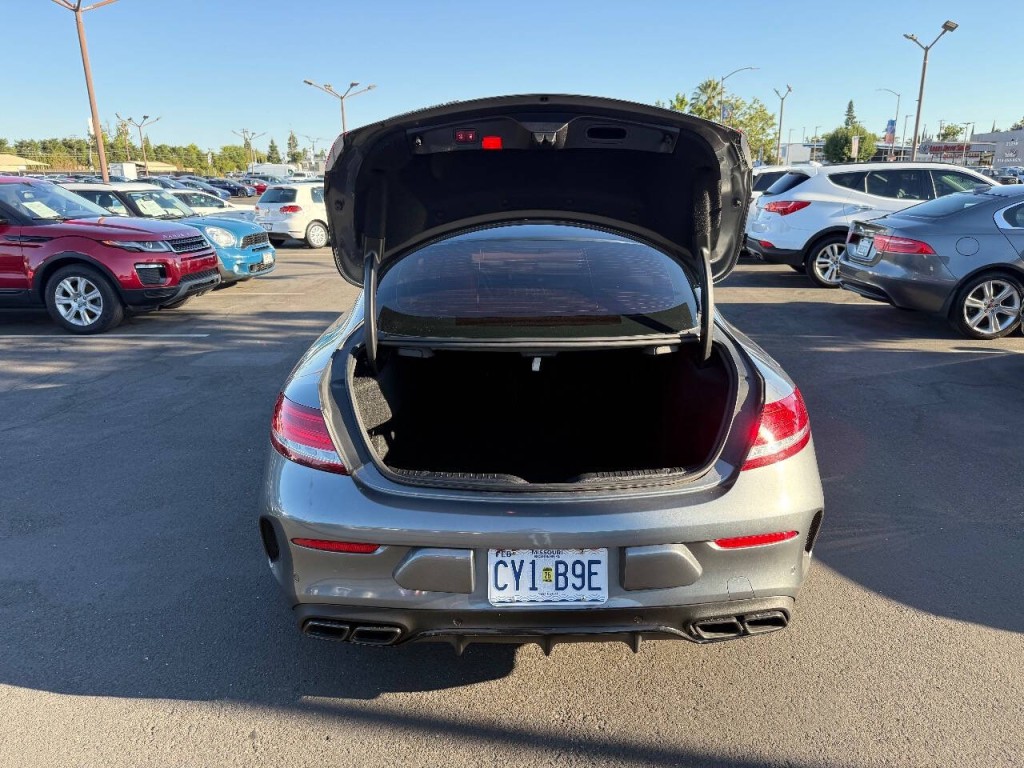 2018 Mercedes-Benz C-Class Image 28