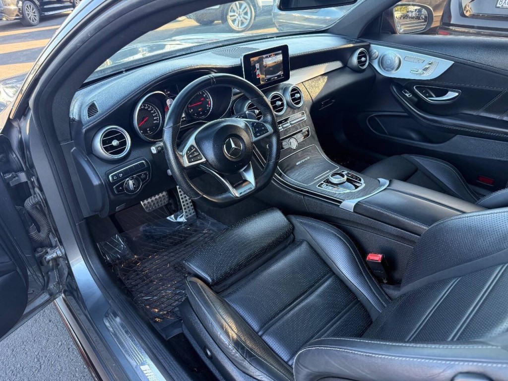 2018 Mercedes-Benz C-Class Image 12