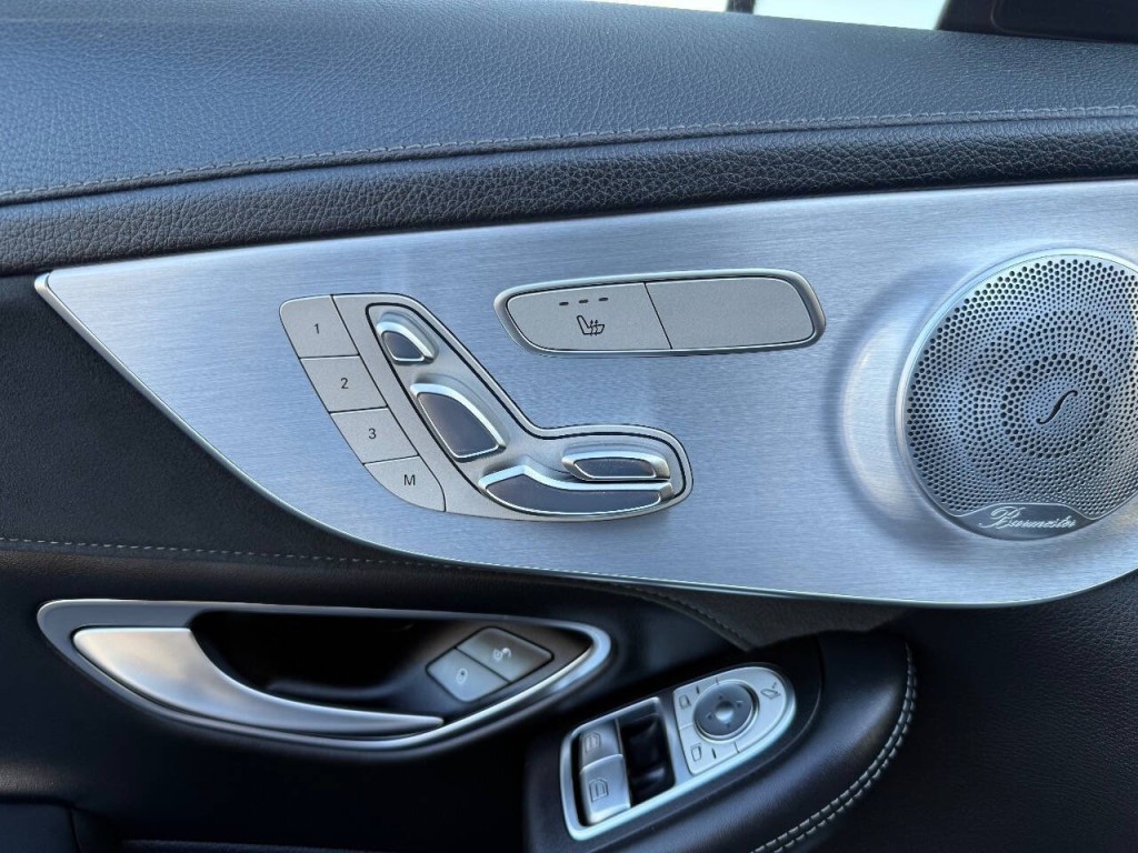 2018 Mercedes-Benz C-Class Image 23
