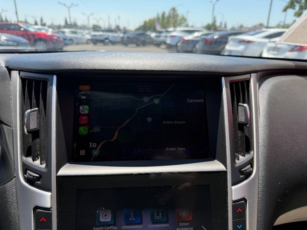2021 INFINITI Q50 Image 16