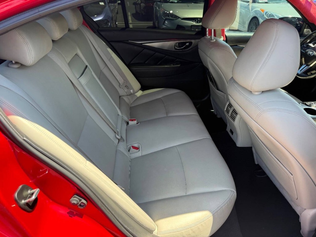 2021 INFINITI Q50 Image 28