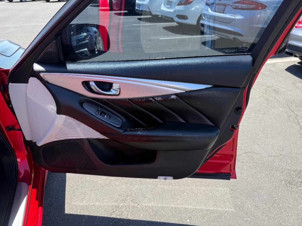 2021 INFINITI Q50 Image 29