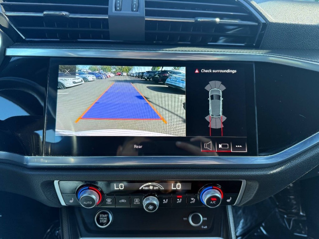 2021 Audi Q3 Image 18