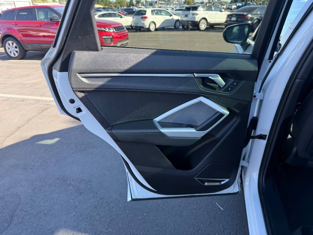 2021 Audi Q3 Image 29