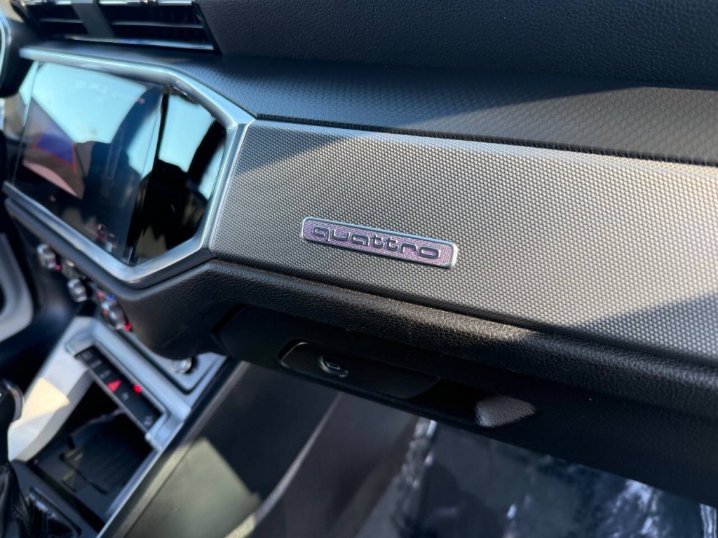 2021 Audi Q3 Image 43
