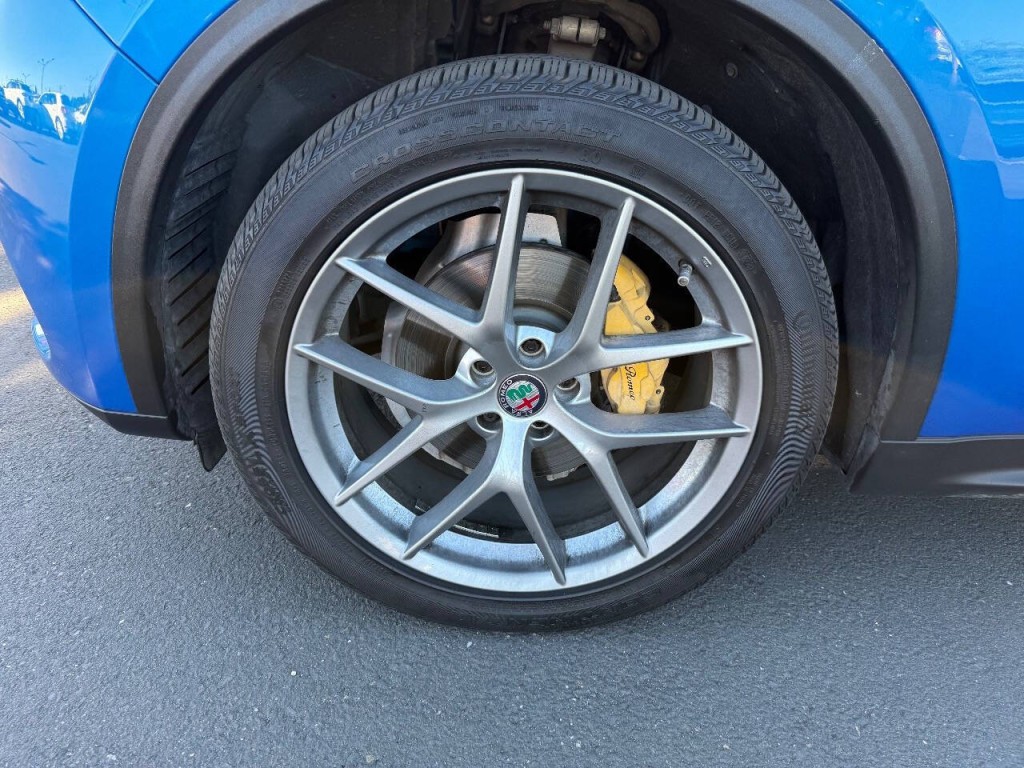 2018 Alfa Romeo Stelvio Image 10