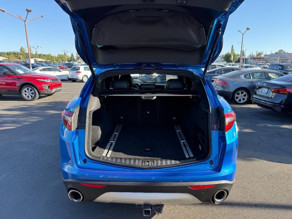 2018 Alfa Romeo Stelvio Image 31