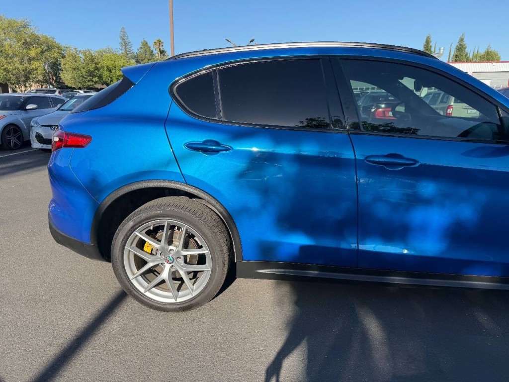 2018 Alfa Romeo Stelvio Image 42
