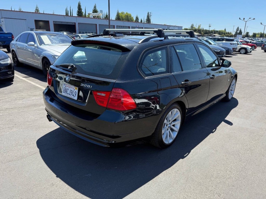 2009 BMW 3 Series Image 5