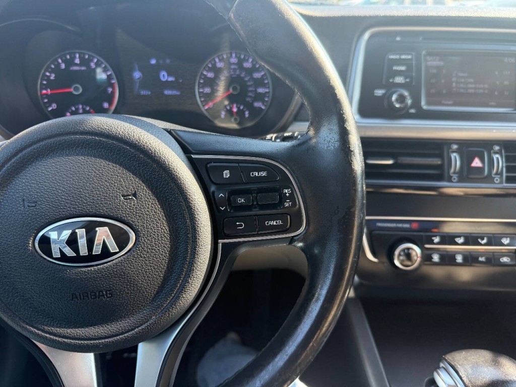 2016 Kia Optima Image 10