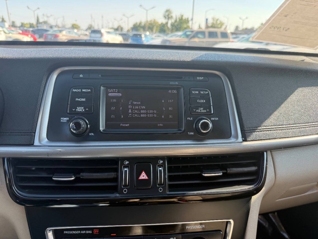 2016 Kia Optima Image 12