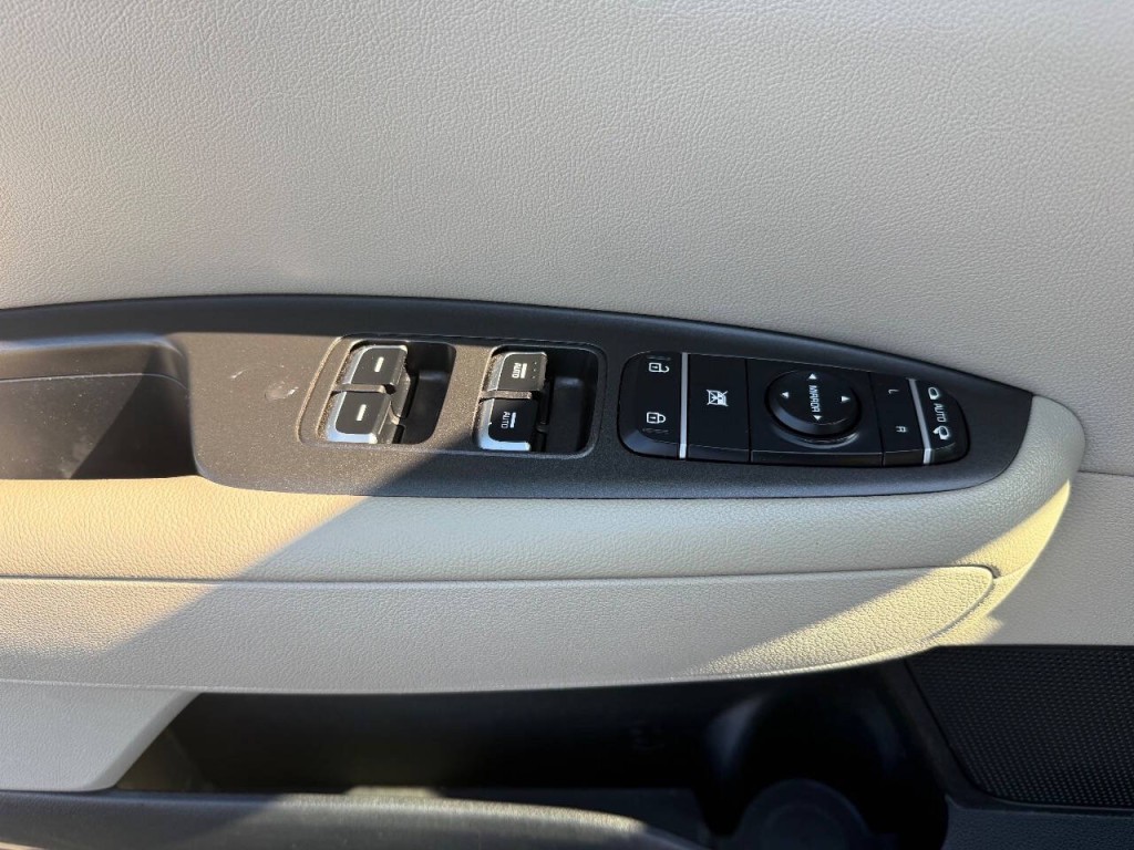 2016 Kia Optima Image 18