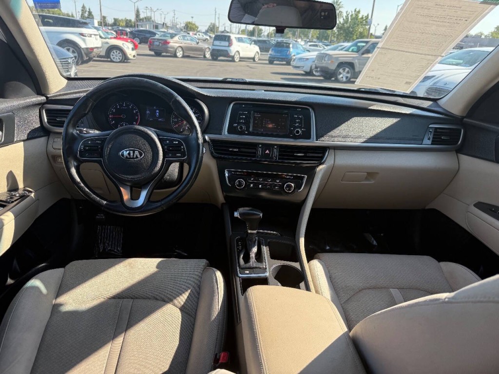 2016 Kia Optima Image 21