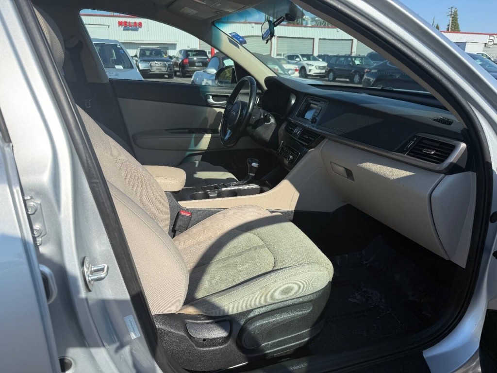 2016 Kia Optima Image 26