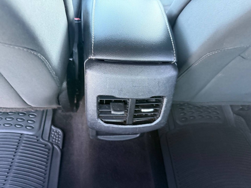 2019 Ford Fusion Image 24