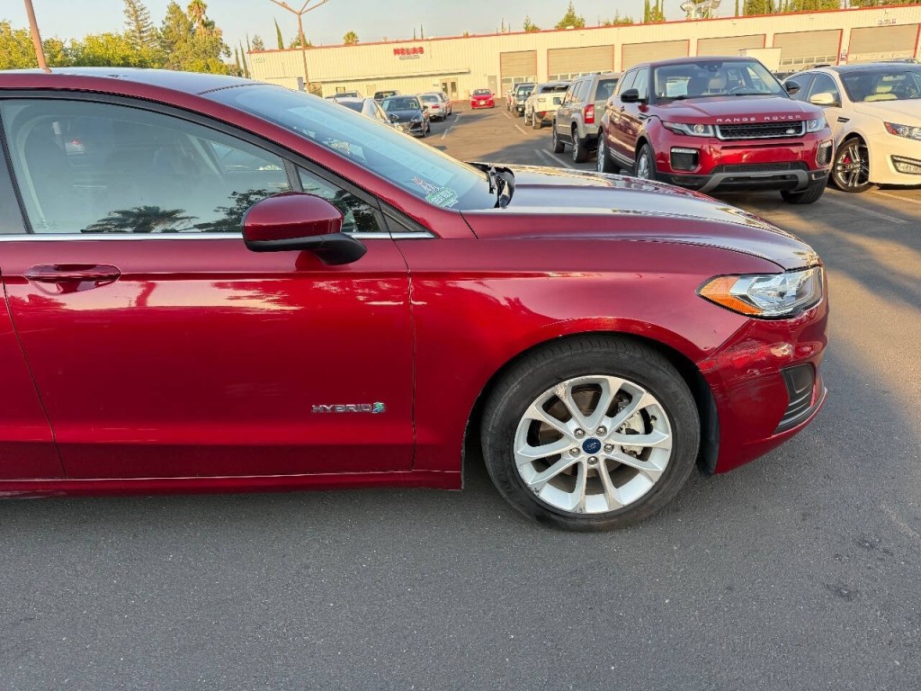 2019 Ford Fusion Image 31