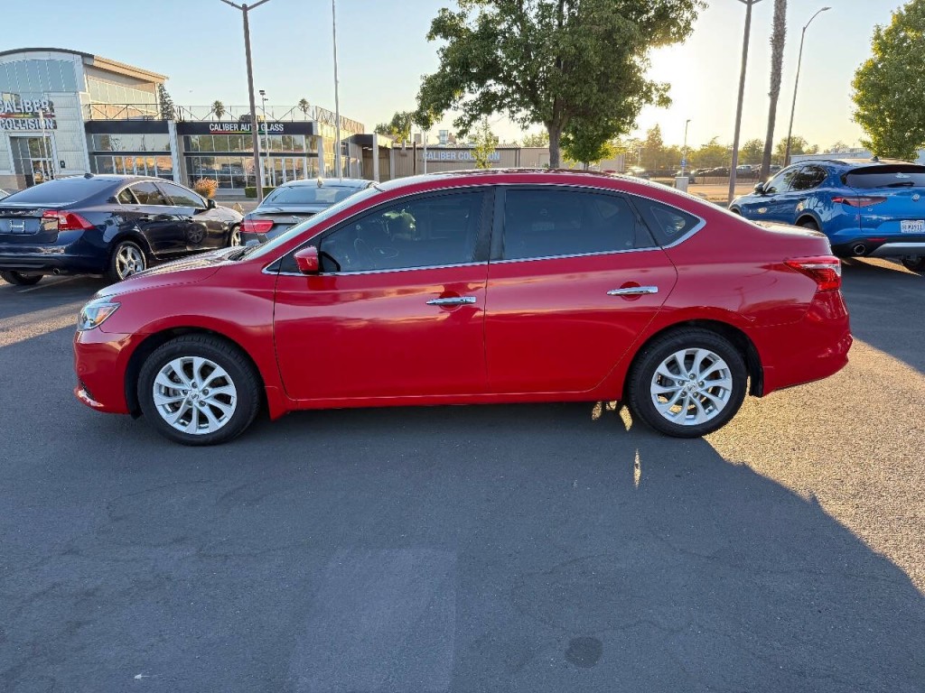 2018 Nissan Sentra Image 8