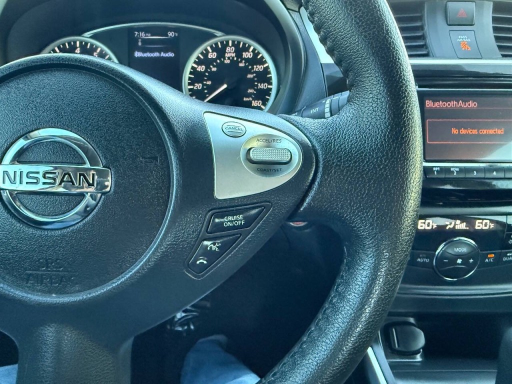 2018 Nissan Sentra Image 11