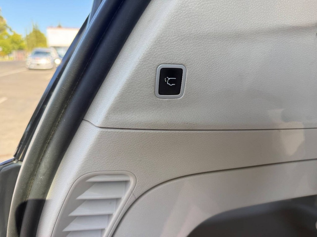 2017 Chrysler Pacifica Image 27