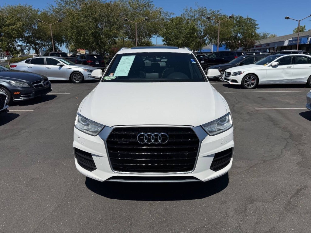 2016 Audi Q3 Image 2