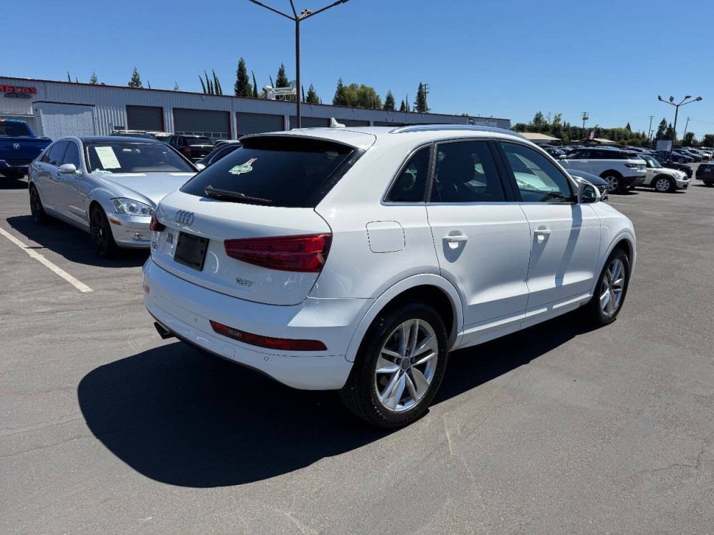 2016 Audi Q3 Image 5