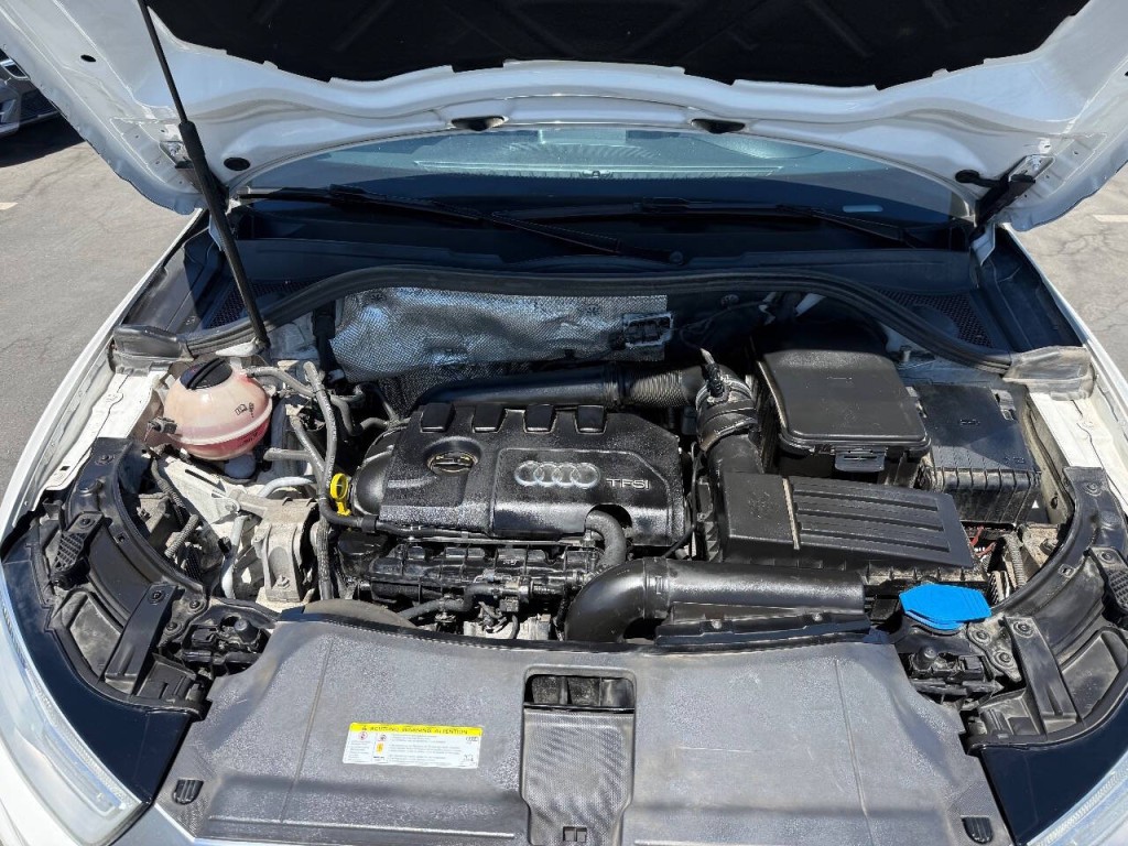 2016 Audi Q3 Image 36