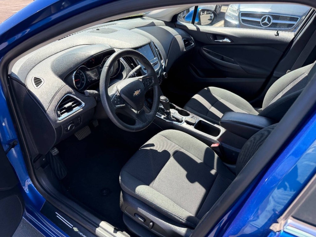 2017 Chevrolet Cruze Image 16