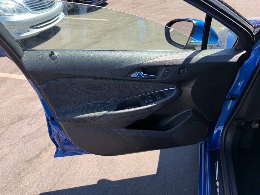 2017 Chevrolet Cruze Image 18