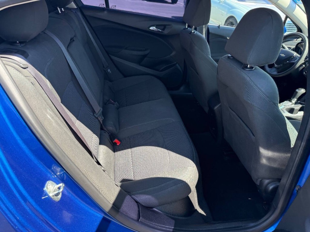 2017 Chevrolet Cruze Image 27