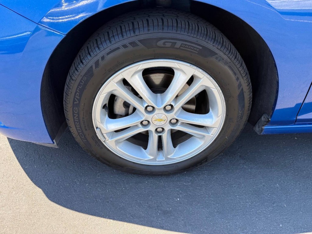 2017 Chevrolet Cruze Image 35