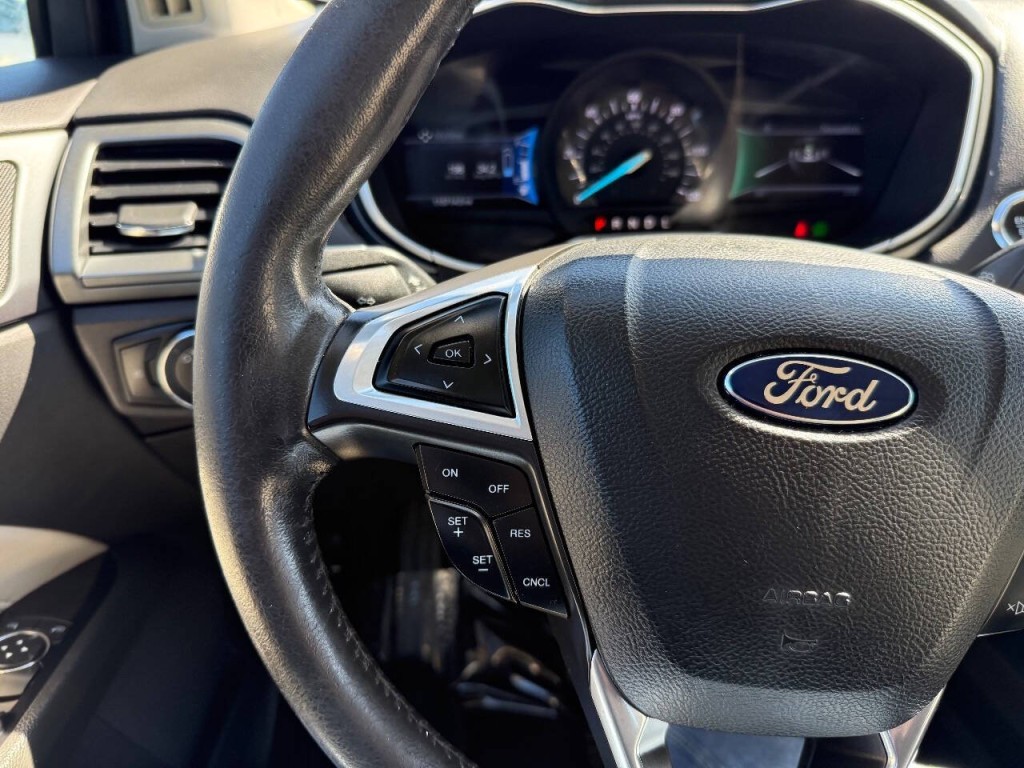 2014 Ford Fusion Image 15