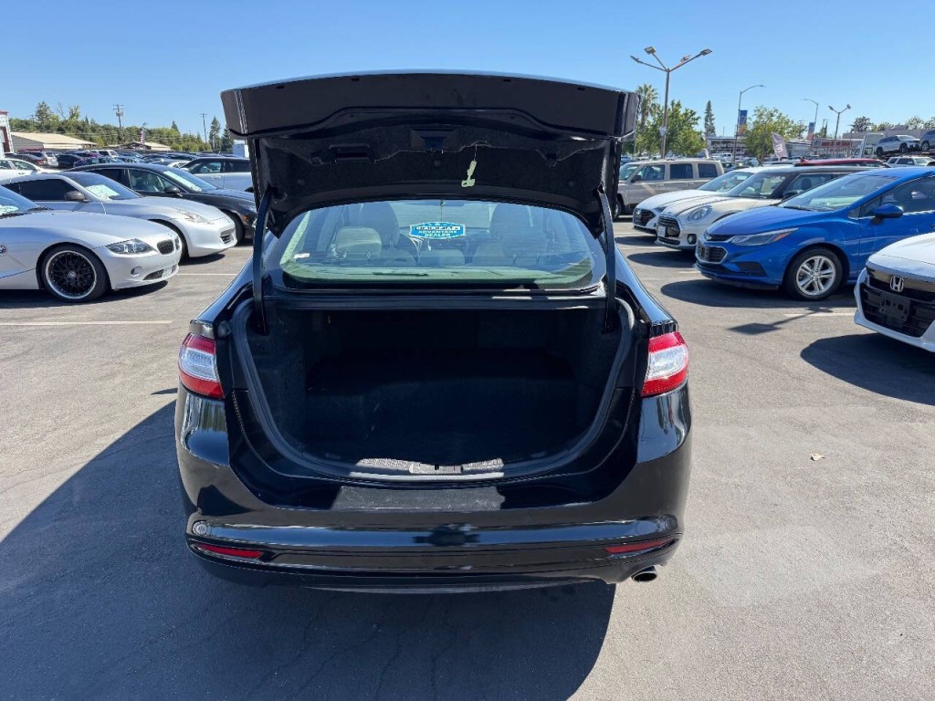 2014 Ford Fusion Image 29