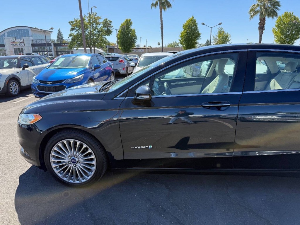 2014 Ford Fusion Image 38