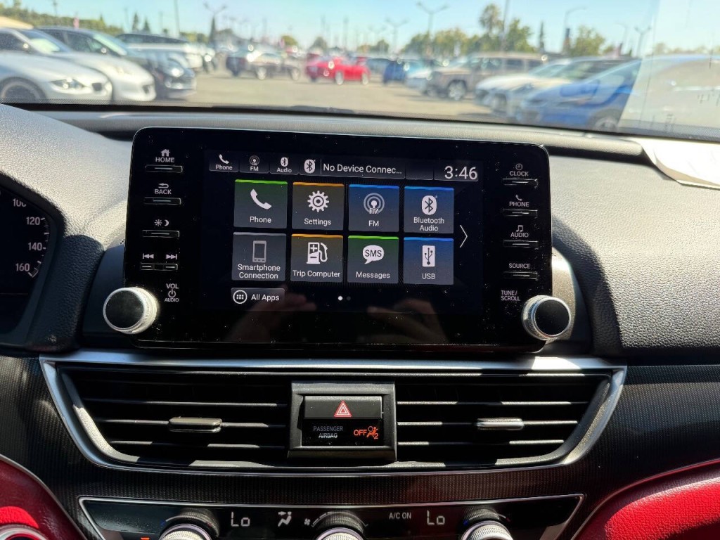 2020 Honda Accord Image 17