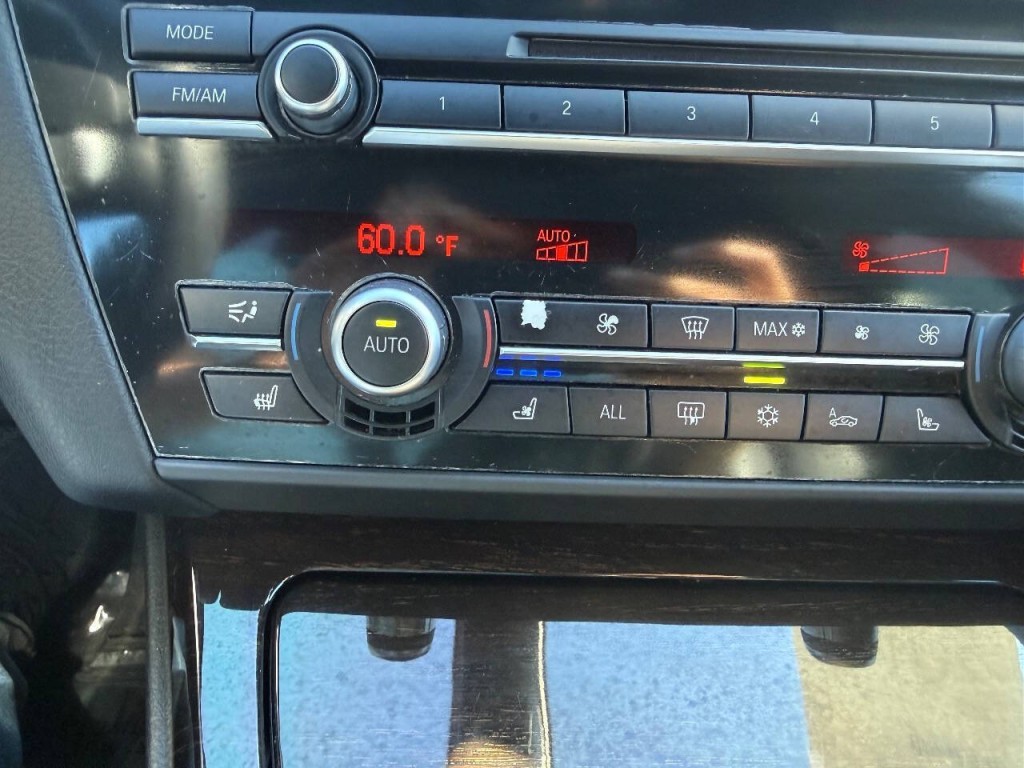 2013 BMW 6 Series Image 15