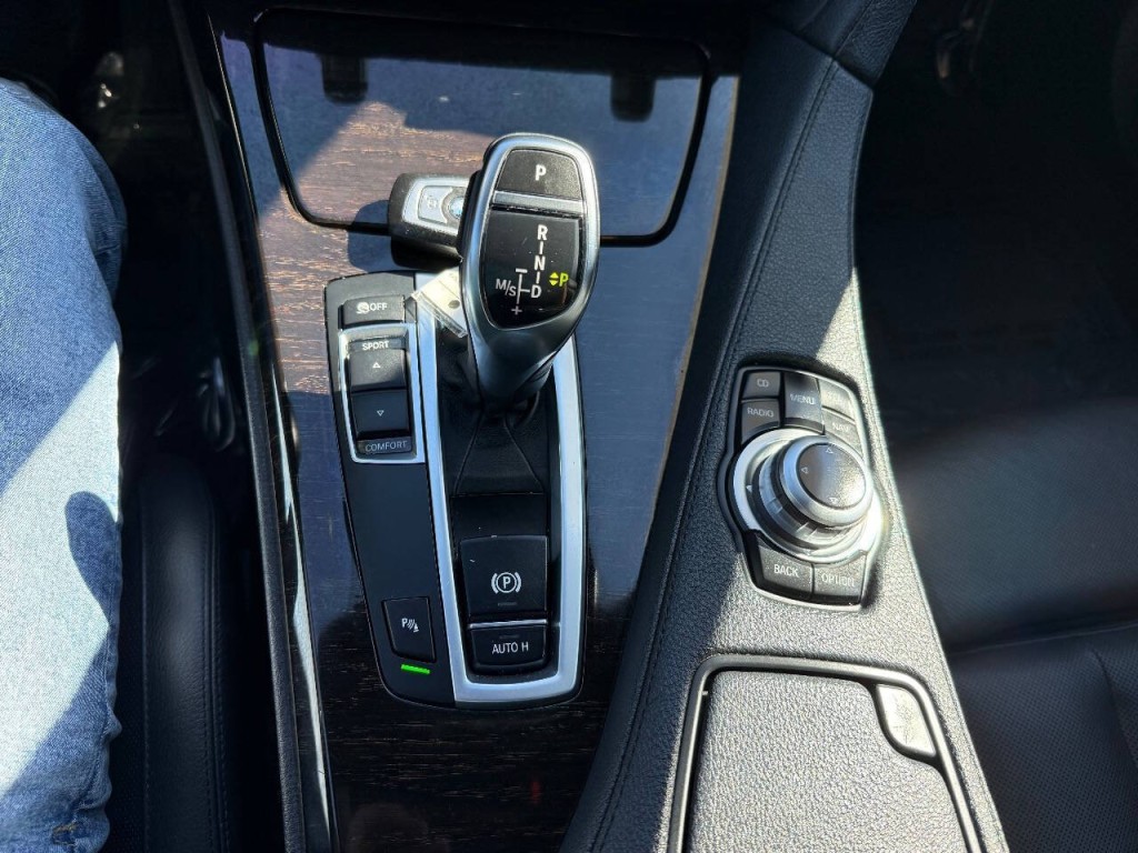 2013 BMW 6 Series Image 16